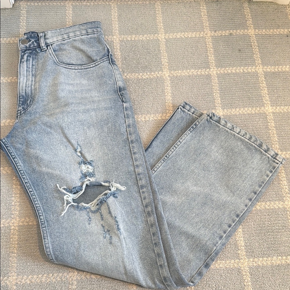 Men's Light Blue Distressed Jeans